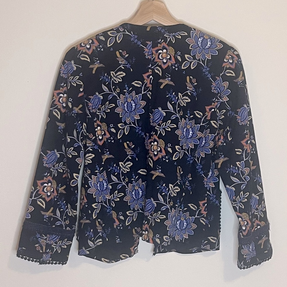 LOFT Women's Evening Garden Floral Jacket - Picture 3 of 10